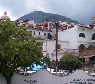 Photo 1: taxco1